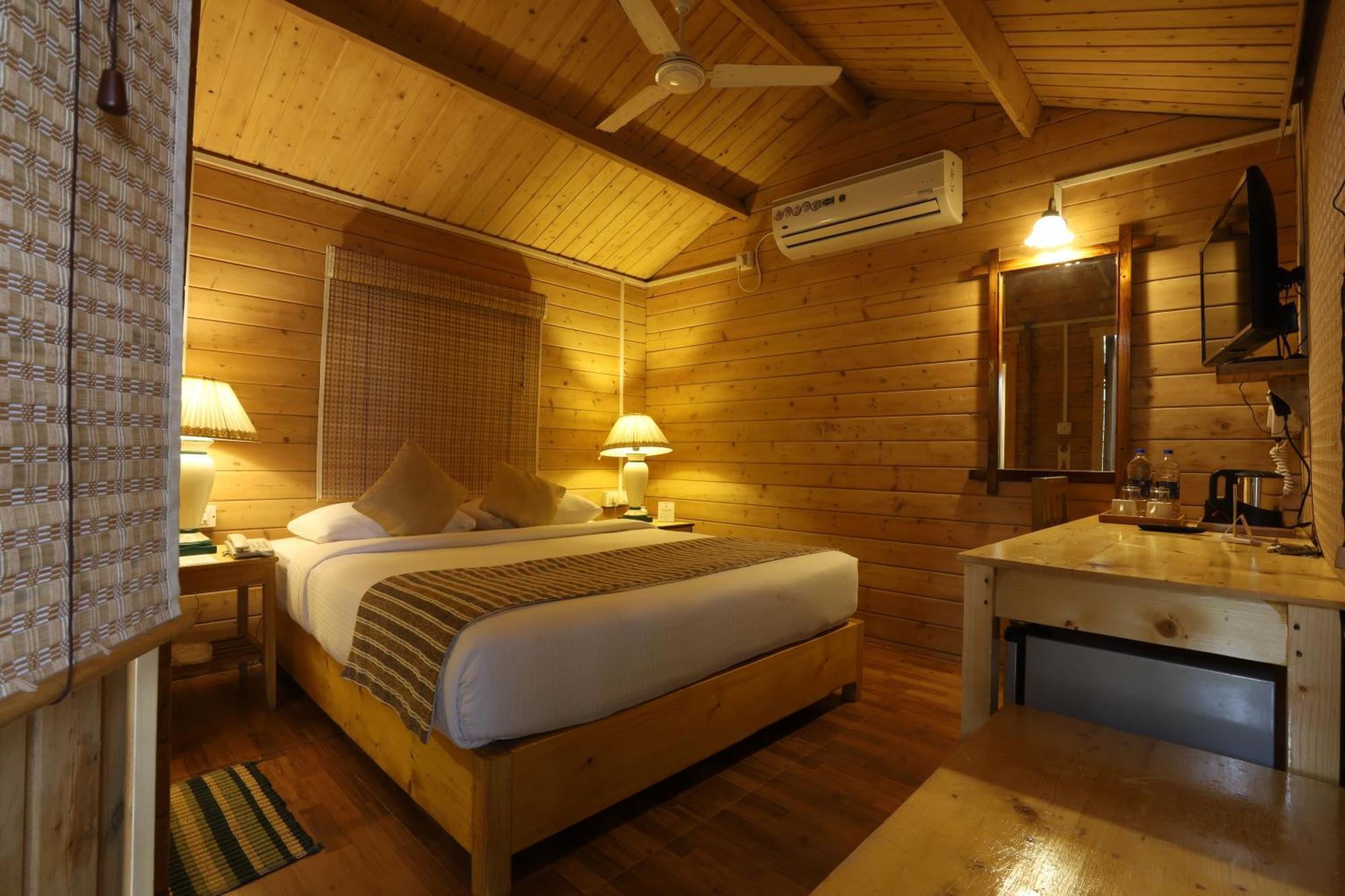 Resor Lotus An Eco